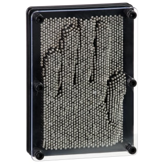 437577-pin-art-2