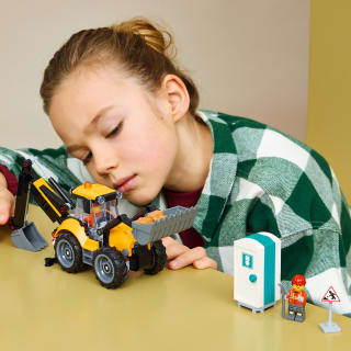 439305-lego-city-backhoe-loader-4