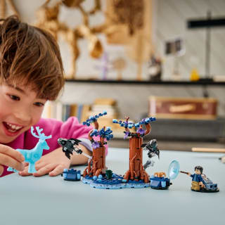 439312-lego-harry-potter-forbidden-forest-expecto-patronum