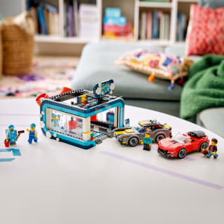 439323-lego-city-drive-through-car-wash-5