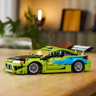 439330-lego-technic-fast-and-furious-mitsubishi-eclipse-car