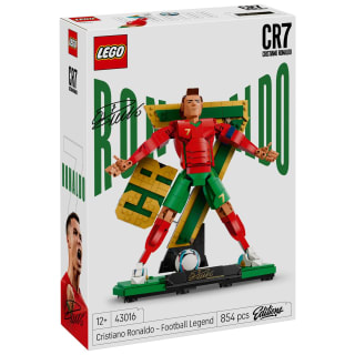 440242-lego-cristiano-ronaldo-soccer-legend-10