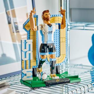 440243-lego-lionel-messi-soccer-legend-4