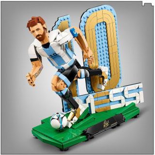440243-lego-lionel-messi-soccer-legend-5