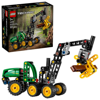 440246-lego-technic-john-deere-1470h-wheeled-harvester-3