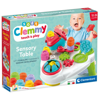 440728-clemmy-sensory-table-6