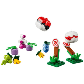 441712-lego-pokemon-trainer-supplies-2