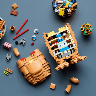 441996-lego-ideas-21370-et-7
