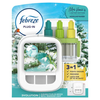 443499-mrs-hinchs-limited-edition-febreze-3volution-starter-kit-woodland-wander