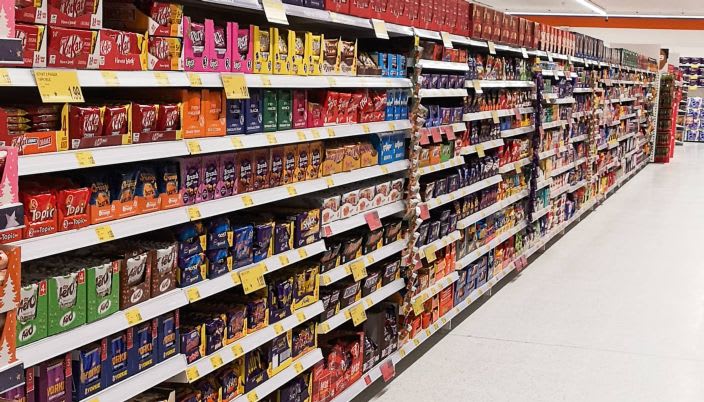 695-bandm-quedgeley-store-11