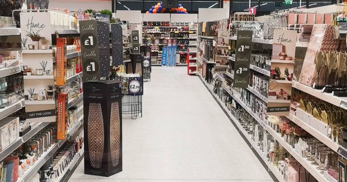 695-bandm-quedgeley-store-6