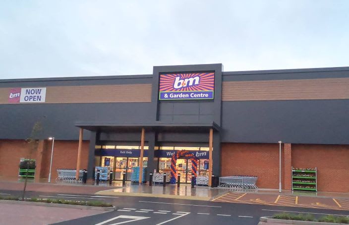 695-bandm-quedgeley-store-profile