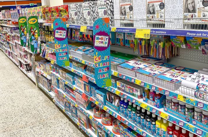 698-bandm-hull-prospect-shopping-centre-store-12