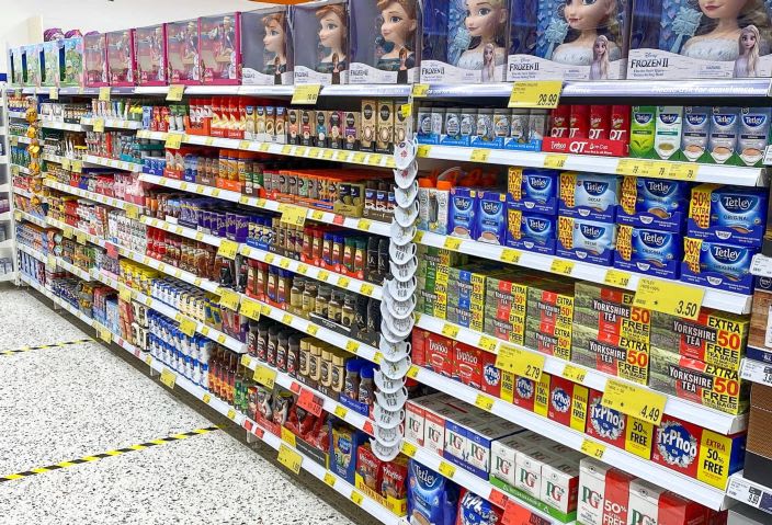 698-bandm-hull-prospect-shopping-centre-store-2