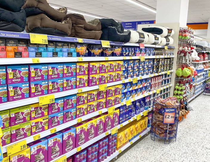 698-bandm-hull-prospect-shopping-centre-store-5