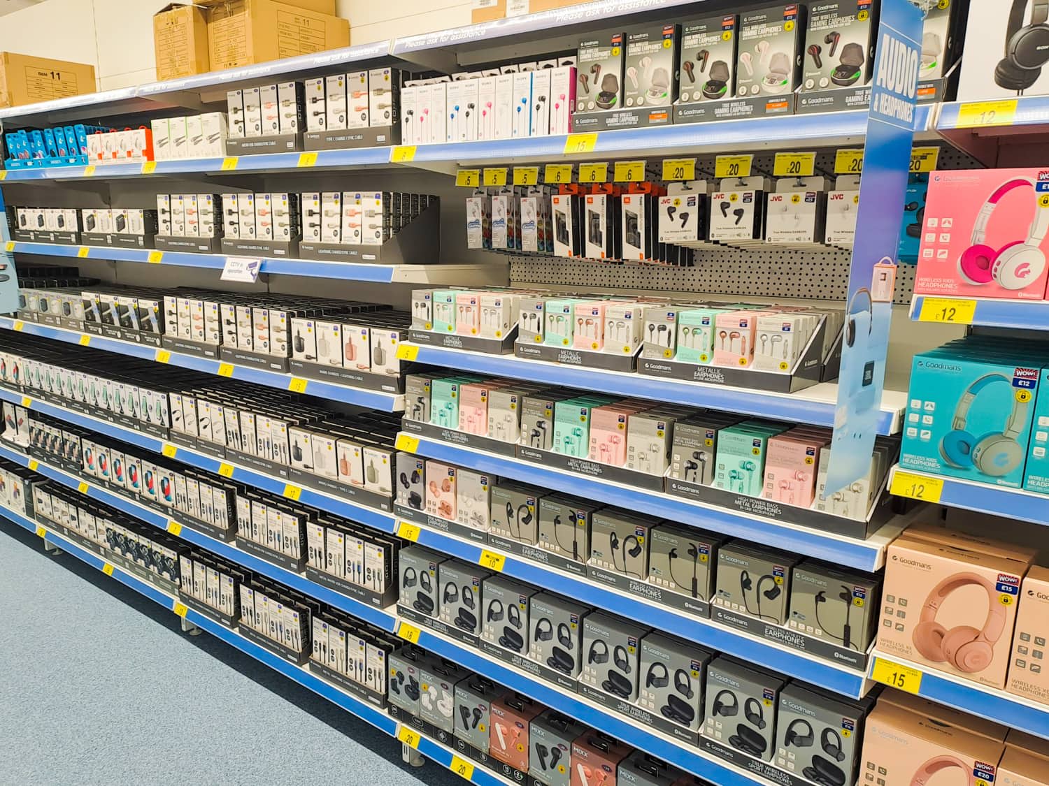 B&M Proud To Open Brand New Discount Store In Kilmarnock B&M News