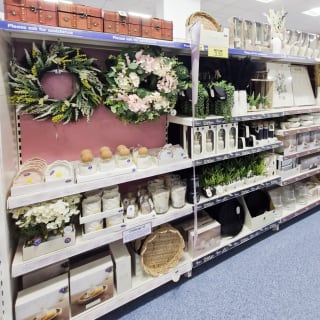 013-bmstores-berwick-refit-22