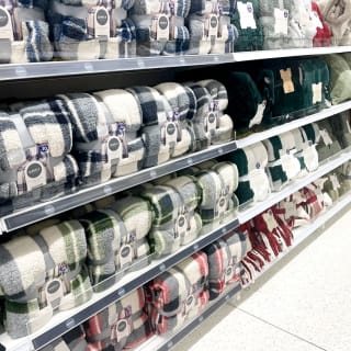 045-bandm-burscough-store-36