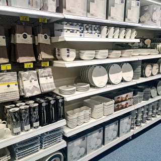 235-bandm-armagh-store-11