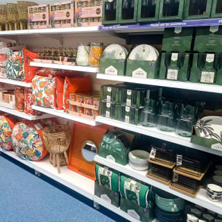 235-bandm-armagh-store-13