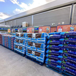 238-bmstores-blackburn-store-opening-10