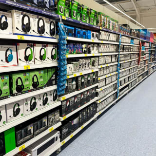 238-bmstores-blackburn-store-opening-40