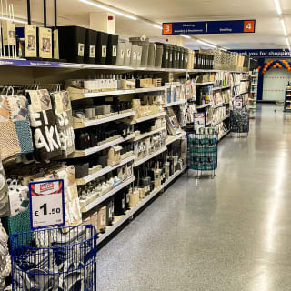 243-bmstroes-beeston-refit-28