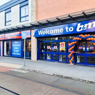 243-bmstroes-beeston-refit-7