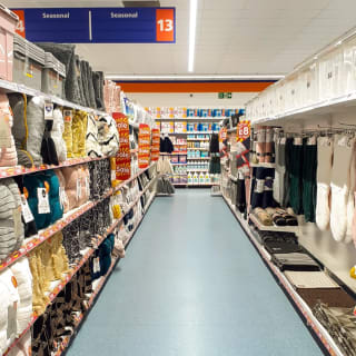 259-bandm-motherwell-store-10