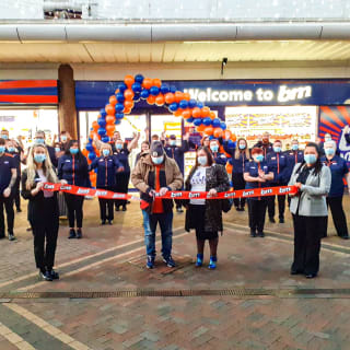 259-bandm-motherwell-store-16