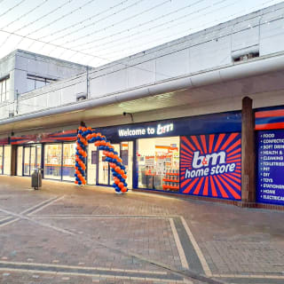 259-bandm-motherwell-store-19