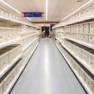 259-bandm-motherwell-store-8