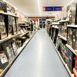 282-bandm-hulme-store-opening-11