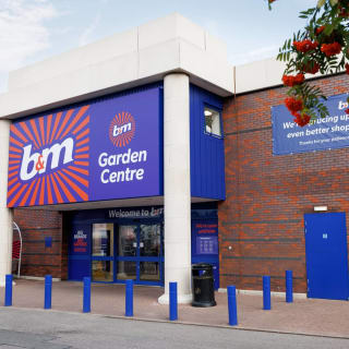 323-wigan-2_0-store