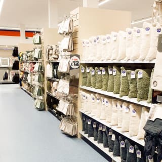 334-bandm-fife-store-relauch-12