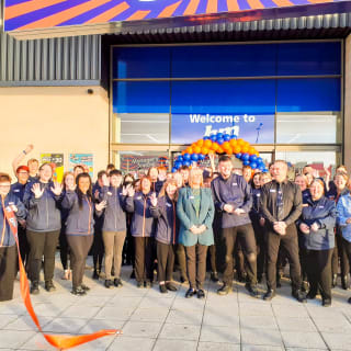 334-bandm-fife-store-relauch-27