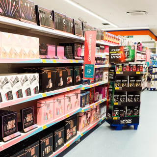 334-bandm-fife-store-relauch-7