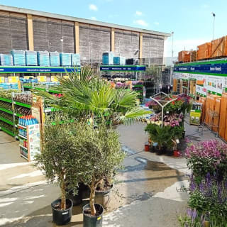 394-bmstores-neatscourt-garden-centre-2024-06-10-2