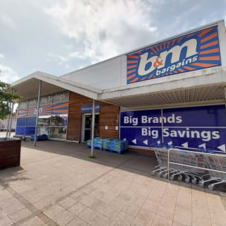 396-bmstores-profile-immingham-2023-07-06