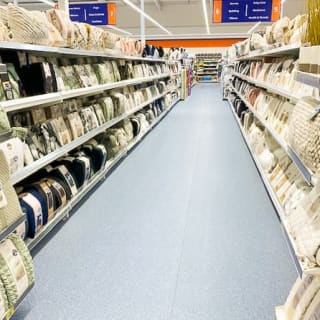 403-bandm-burnley-store-16