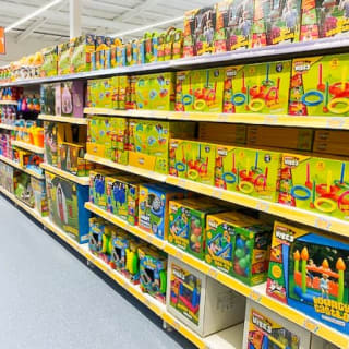 403-bandm-burnley-store-27