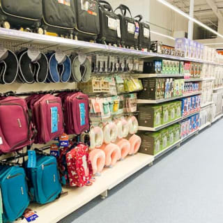 403-bandm-burnley-store-28