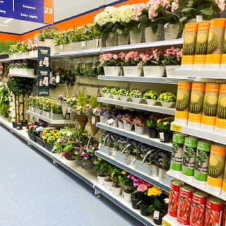 403-bandm-burnley-store-33