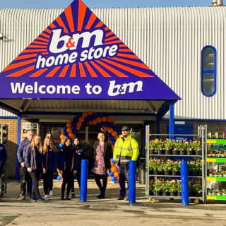 403-bandm-burnley-store-8