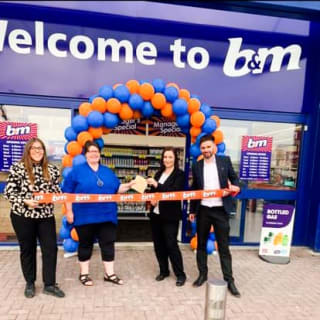 435-bmstores-switch-island-30