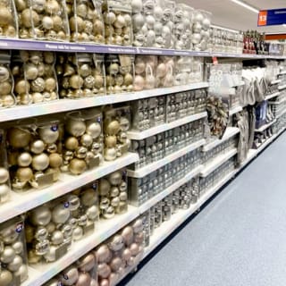 439-bandm-cheltenham-store-19