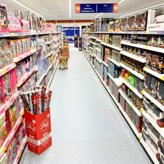 439-bandm-cheltenham-store-21