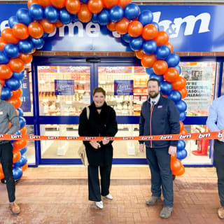 439-bandm-cheltenham-store-28