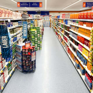 439-bandm-cheltenham-store-5