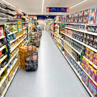 439-bandm-cheltenham-store-6